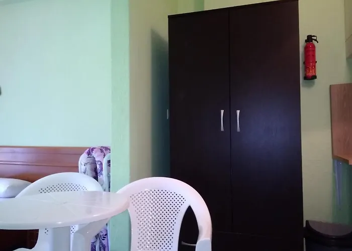 To Let Giannis Apartmán *